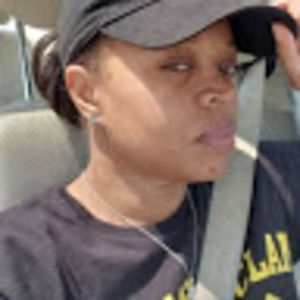 Meet your Posher, Carla